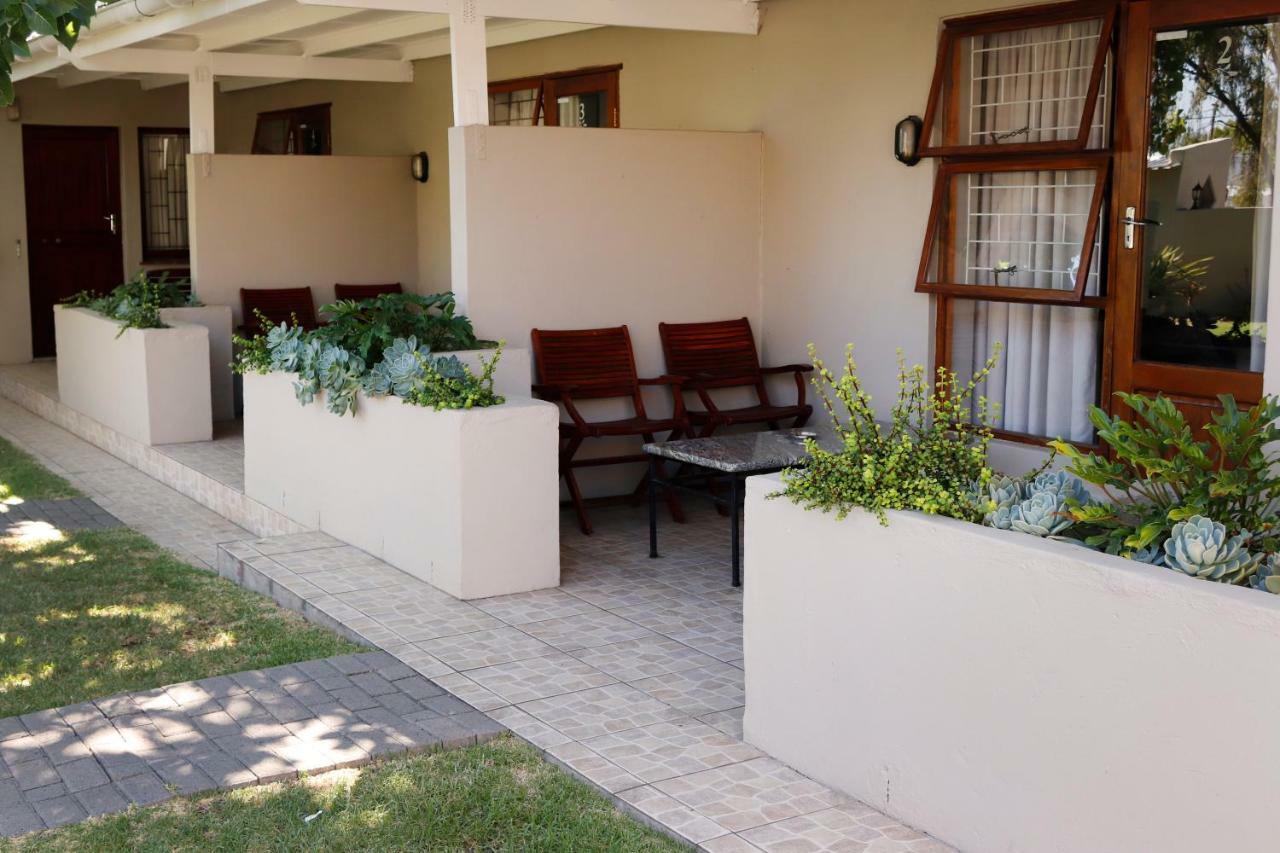 The Village Guesthouse Ceres Buitenkant foto